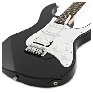 купити Електрогітара Yamaha Pacifica 012 Black